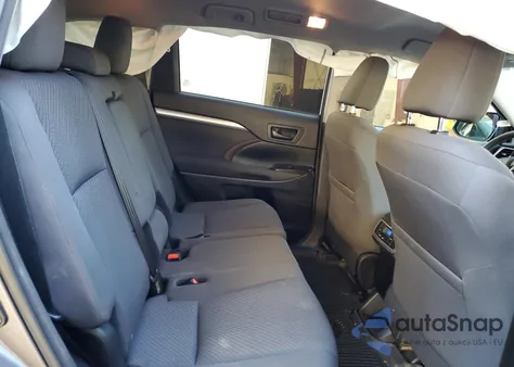 2016 Toyota Highlander Le z USA, uszkodzony, nr VIN 5TDBKRFH2GS349849